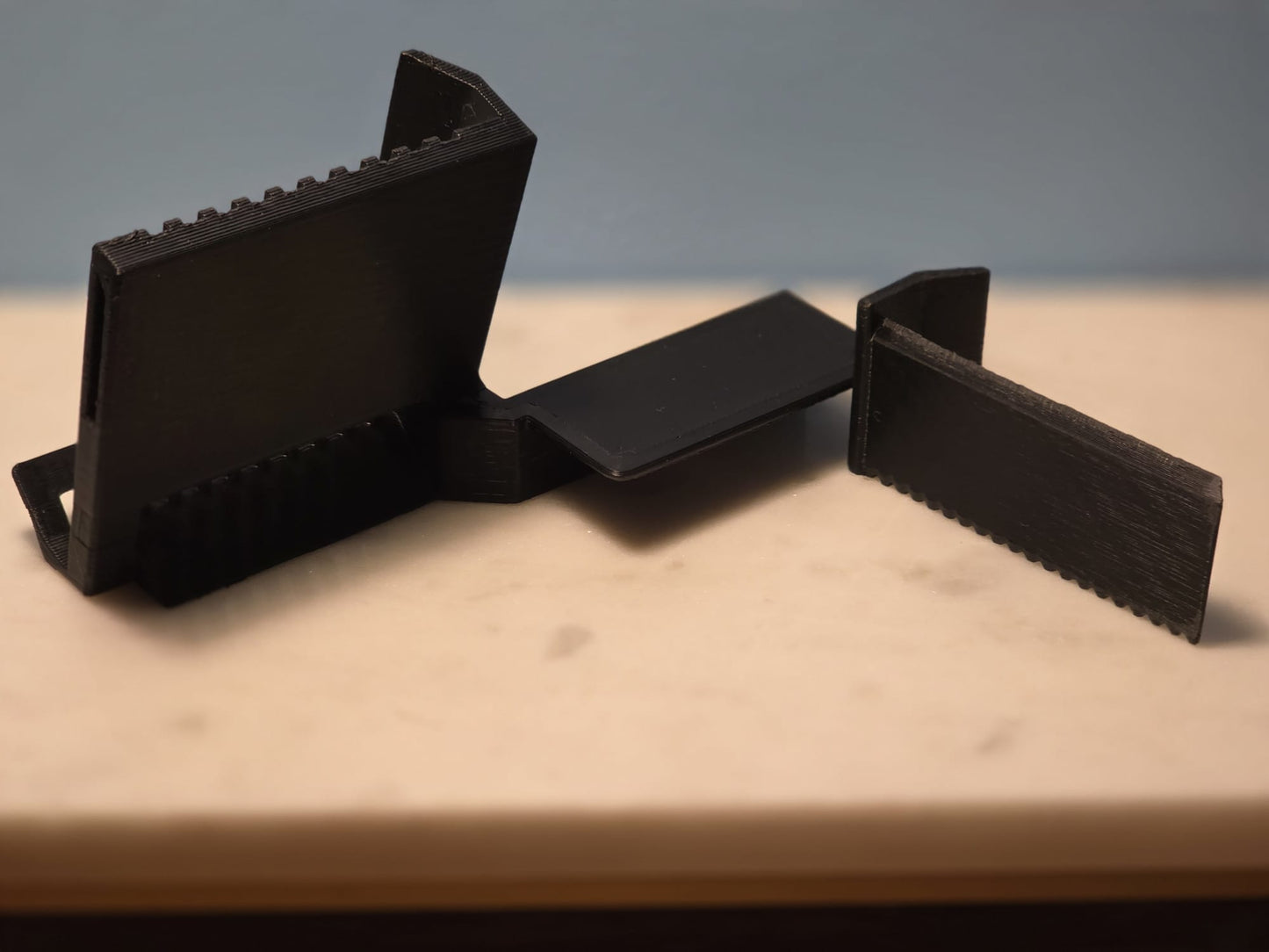 Fisker Ocean Phone Holder